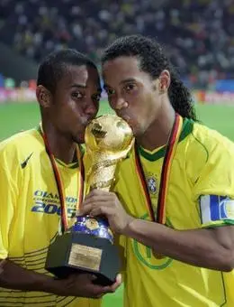 库杜斯凭借 库杜斯凭借